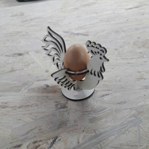 Макет подставки для яйца с декоративным дизайном в виде петуха