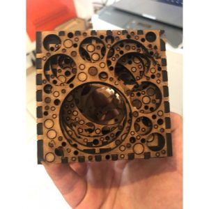 Элегантный бокс с кружочками