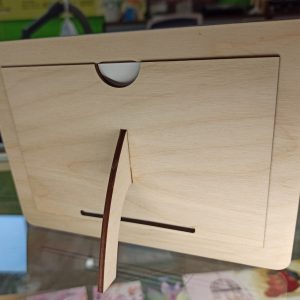 Универсальная заготовка для фоторамки размером 10x15 см