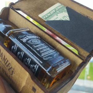 Коробка-открытка для лазерной резки с элегантным дизайном