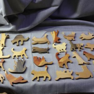 Очаровательные деревянные пазлы в форме котиков