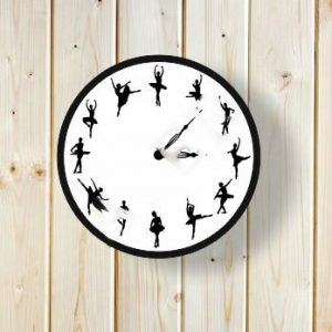 Элегантные часы с дизайном в стиле балета