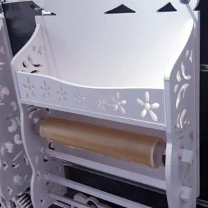 Практичная полка для кухни с современным дизайном