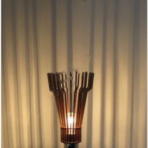 Элегантный торшер с современным дизайном и изысканной отделкой