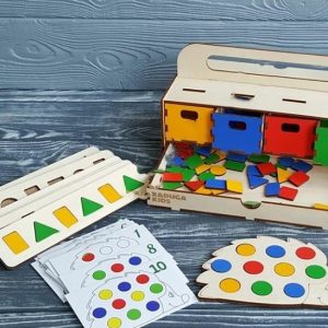 Иллюстрация макета для лазерной резки с дизайном волшебного сундучка для детских проектов.