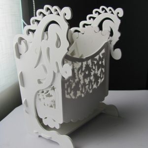 Макет карандашницы в виде качельки для лазерной резки