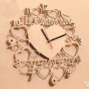 Стильный макет часов в подарок учителю