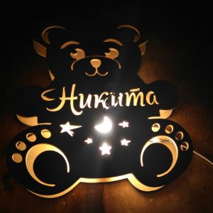 Лазерно вырезанный ночник в форме мишки