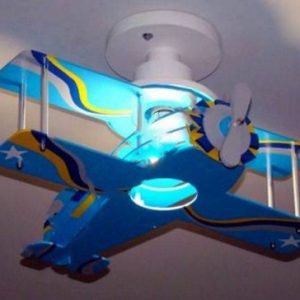 Дизайнерская люстра в виде аэроплана