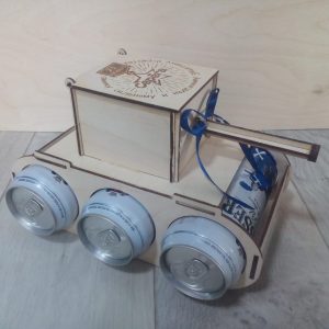 Креативная подарочная коробка в форме танка