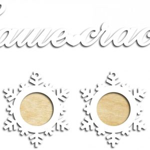 Оригинальный декор для новогоднего праздника с надписью "Наше счастье"