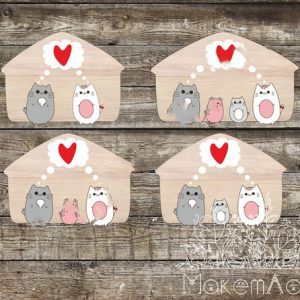 Уютная ключница с изображением семьи котиков